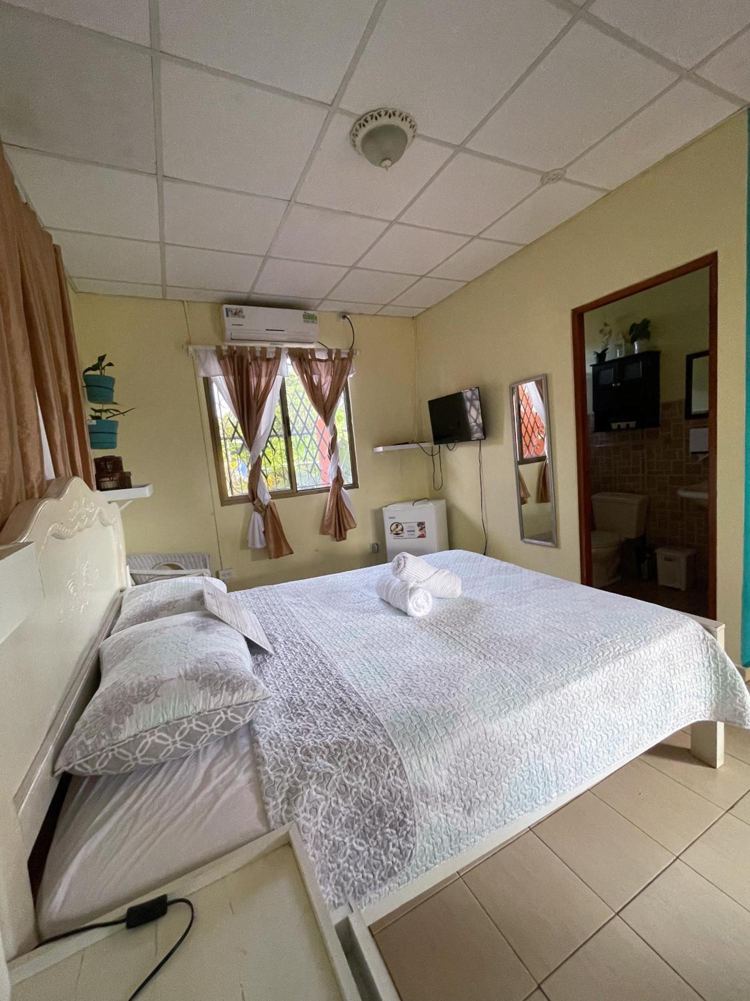 Hostel Kimmell / Hostal Familiar La Casita De Los Kimmell Las Tablas Kültér fotó